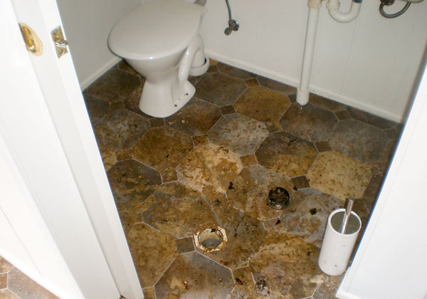 Sewage damage renovation